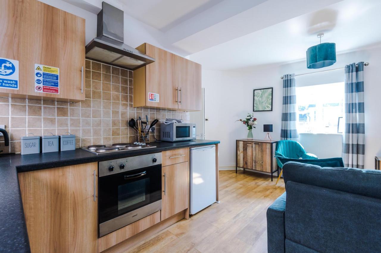 Stylish Chester City Centre Apartment By 53 Degrees Property, Ideal For Couples & Business Professionals - Sleeps 4 Luaran gambar